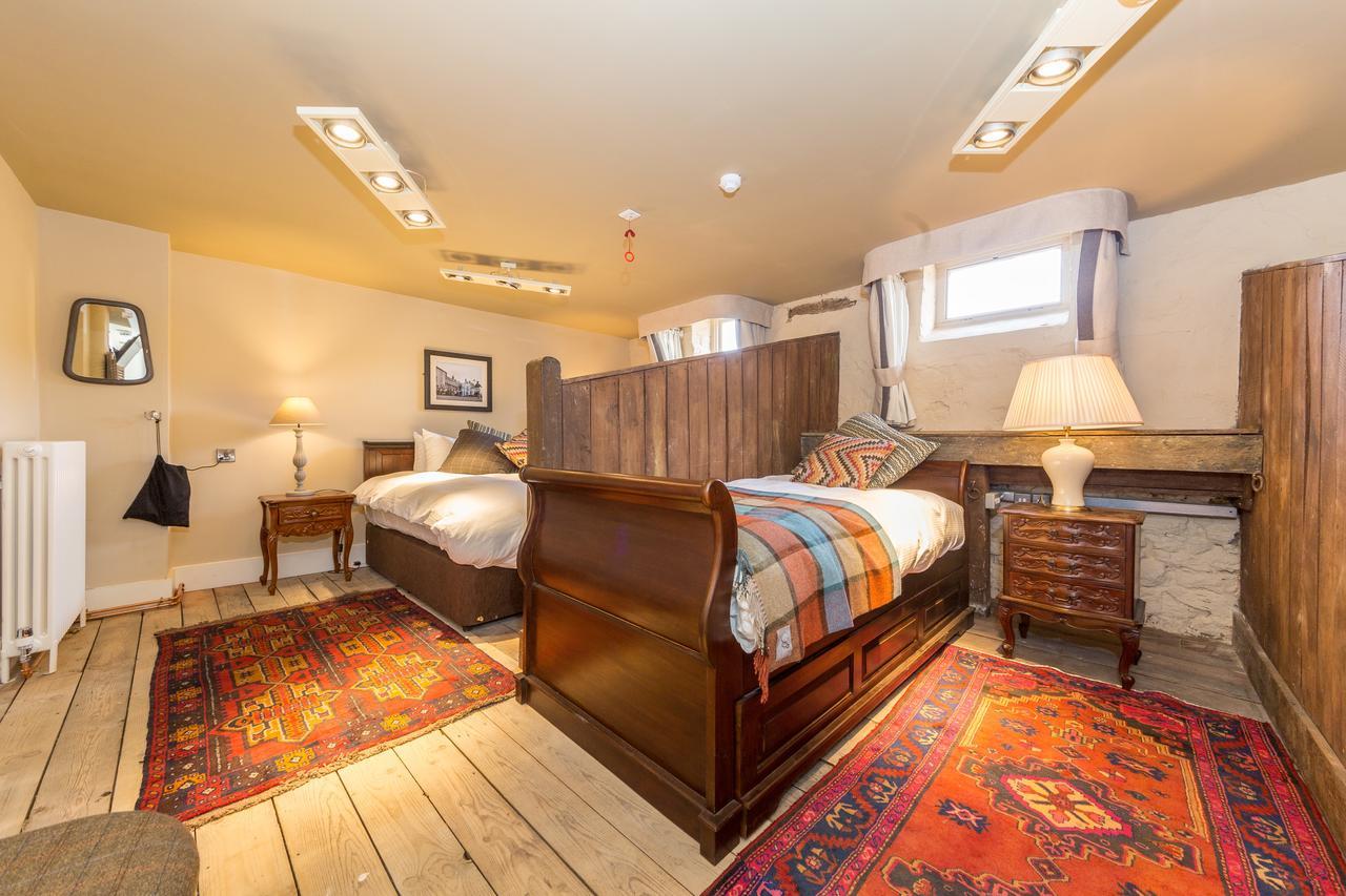 The Bull Hotel Olney Buitenkant foto