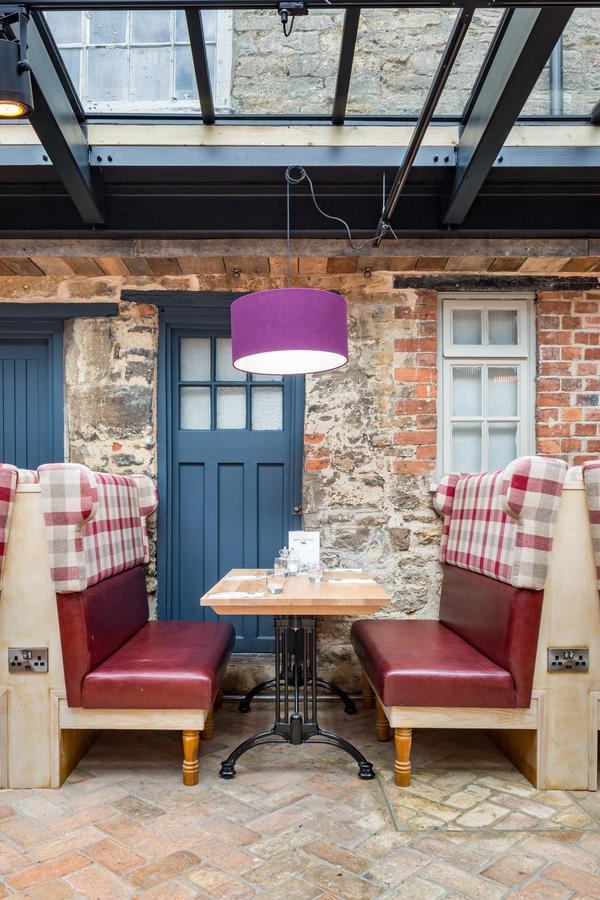 The Bull Hotel Olney Buitenkant foto